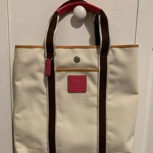 Authentic Coach shoppers tote, rare
